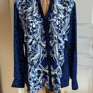Dana Buchman Vee Neck Blue and White Swirl Blouse💖💖💖NWOT